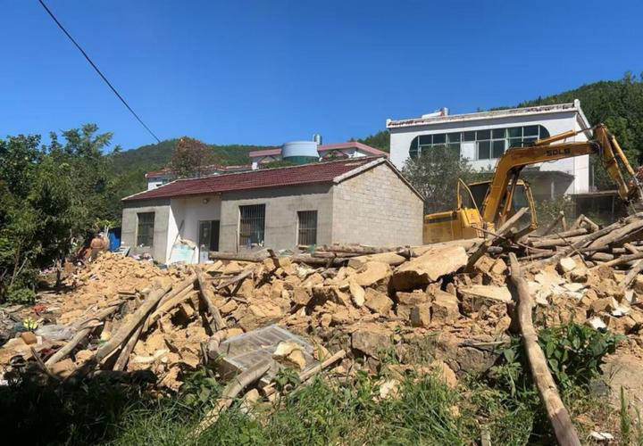 %title插图%num %title插图%num