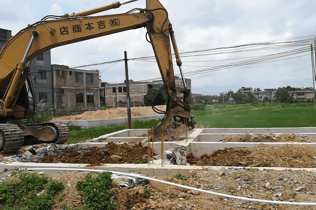 1750915281-天津东丽区相邻区域征地补偿差异达118万元公顷,区片地价划分是否透明?