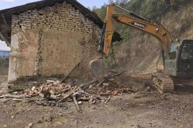 1753424548-add5eab816464b1775aa404980c04474