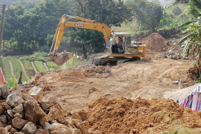 1760519707-70281cbd5fb31bd409d8d0a4fa9aca7f