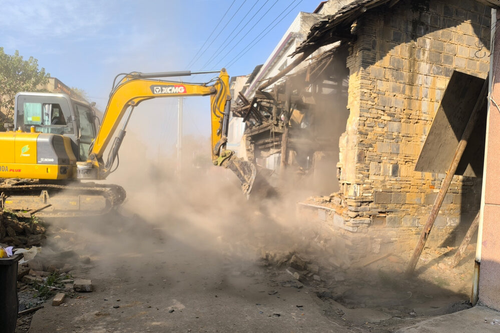 1760682730-408209d05c60291ab090c4ffd79b036a